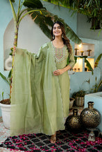 Enchant Chanderi Kurti Pant With Dupatta