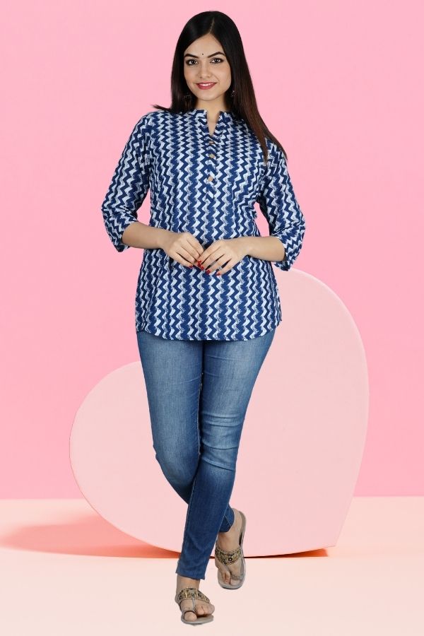 Women Printed Pure Cotton Straight Kurta  Blue