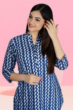 Women Printed Pure Cotton Straight Kurta  Blue